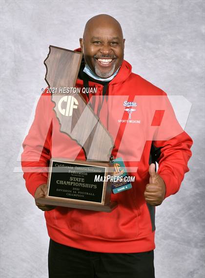Thumbnail 2 in Serra (CIF State D1-A Awards) photogallery.