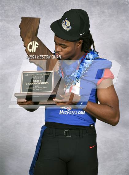 Thumbnail 1 in Serra (CIF State D1-A Awards) photogallery.