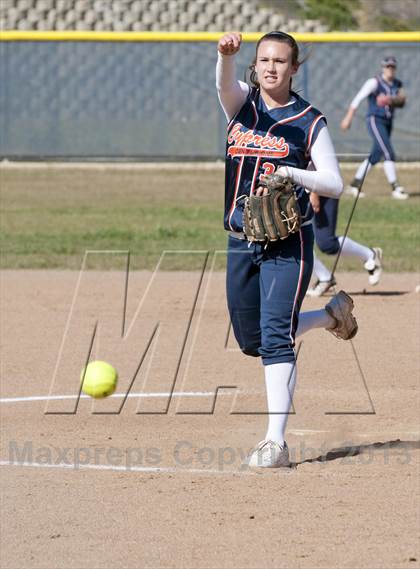 Thumbnail 3 in Cypress vs. Yorba Linda photogallery.
