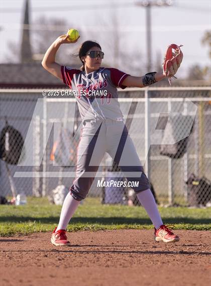 Thumbnail 2 in Lodi vs. Patterson (Bill Evans Memorial) photogallery.
