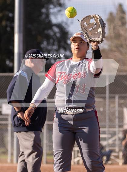 Thumbnail 3 in Lodi vs. Patterson (Bill Evans Memorial) photogallery.