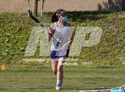 Thumbnail 2 in Irvine @ Portola photogallery.