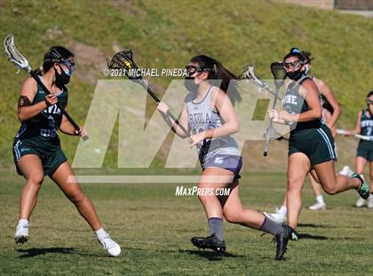 Thumbnail 2 in Irvine @ Portola photogallery.