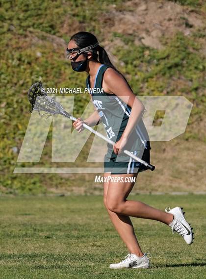 Thumbnail 1 in Irvine @ Portola photogallery.