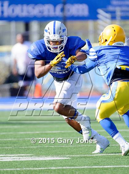 Thumbnail 2 in Grant @ Rocklin (Scrimmage) photogallery.
