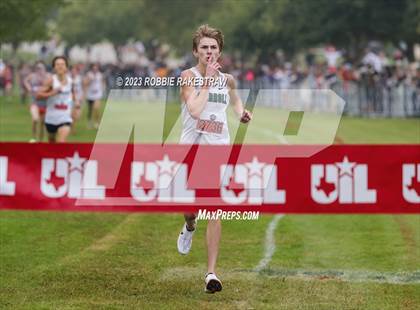 Thumbnail 3 in UIL Cross Country 6A Finals (5K) photogallery.