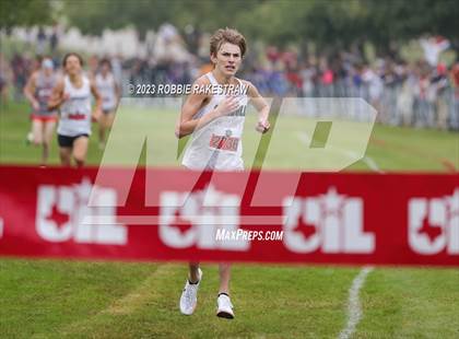 Thumbnail 3 in UIL Cross Country 6A Finals (5K) photogallery.