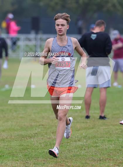 Thumbnail 2 in UIL Cross Country 6A Finals (5K) photogallery.