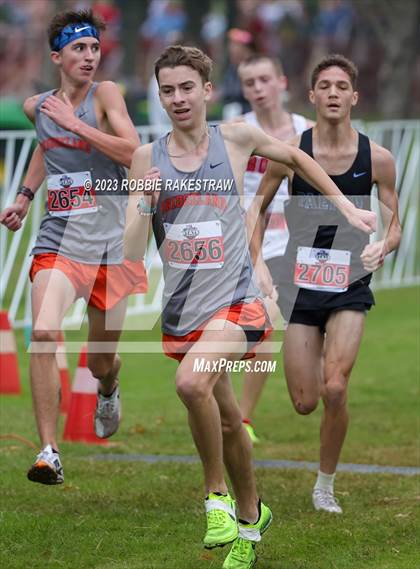 Thumbnail 1 in UIL Cross Country 6A Finals (5K) photogallery.