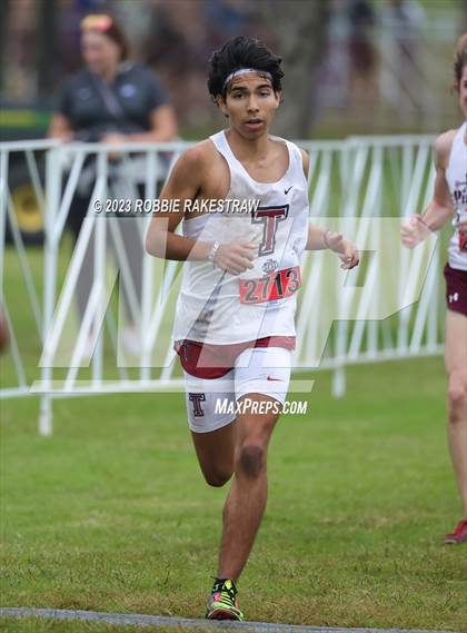 Thumbnail 3 in UIL Cross Country 6A Finals (5K) photogallery.