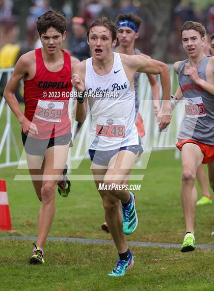 Thumbnail 2 in UIL Cross Country 6A Finals (5K) photogallery.