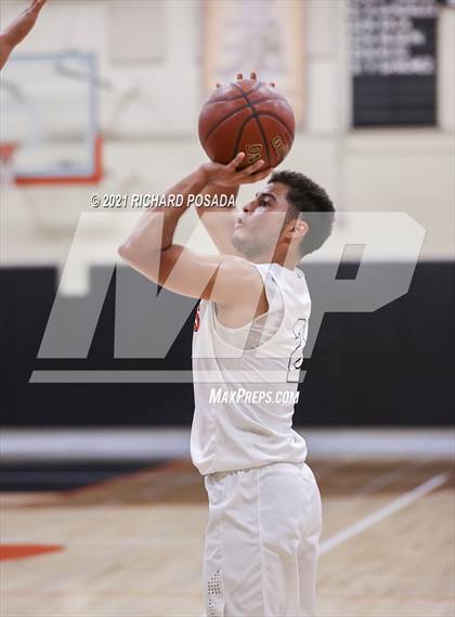 Thumbnail 1 in Madera @ Selma photogallery.