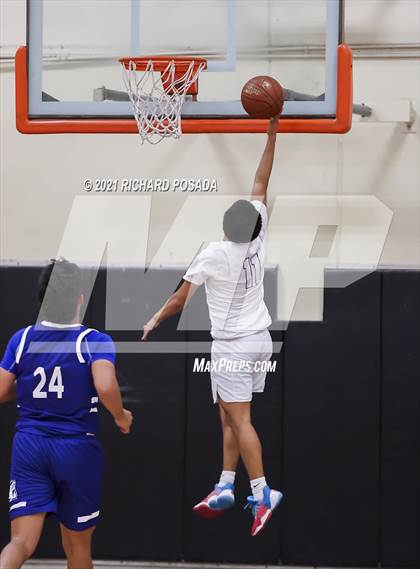 Thumbnail 1 in Madera @ Selma photogallery.