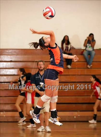 Thumbnail 1 in JV: Chatsworth @ Taft photogallery.