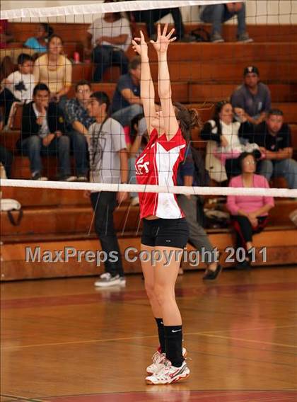 Thumbnail 1 in JV: Chatsworth @ Taft photogallery.