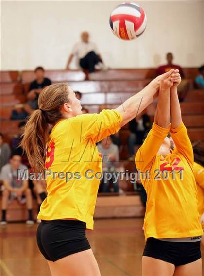 Thumbnail 1 in JV: Chatsworth @ Taft photogallery.