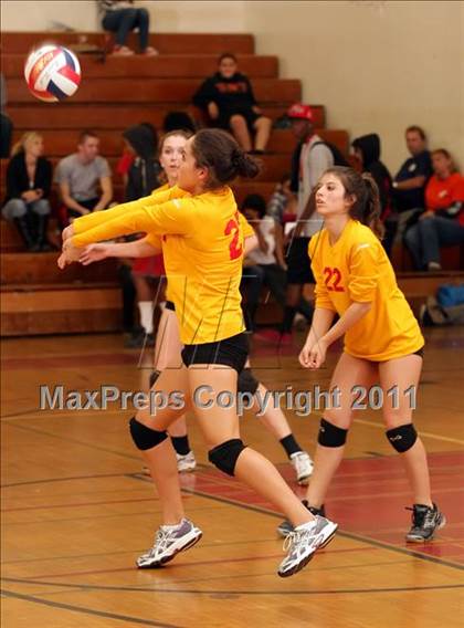 Thumbnail 1 in JV: Chatsworth @ Taft photogallery.