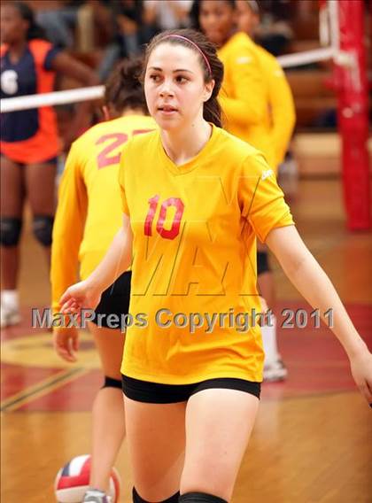 Thumbnail 3 in JV: Chatsworth @ Taft photogallery.