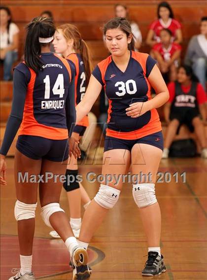 Thumbnail 1 in JV: Chatsworth @ Taft photogallery.