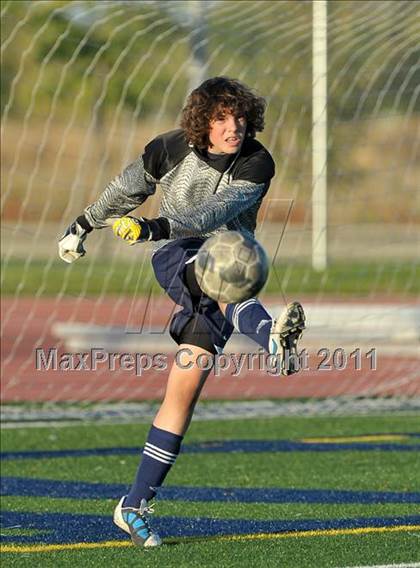 Thumbnail 2 in El Camino @ Inderkum photogallery.