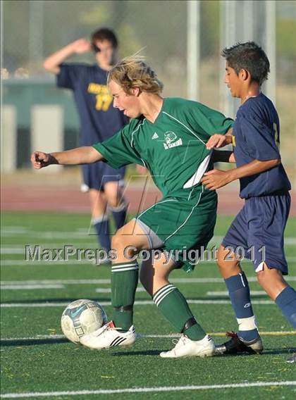 Thumbnail 1 in El Camino @ Inderkum photogallery.