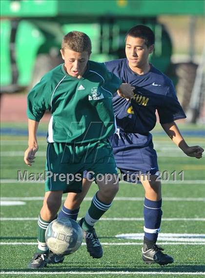 Thumbnail 1 in El Camino @ Inderkum photogallery.