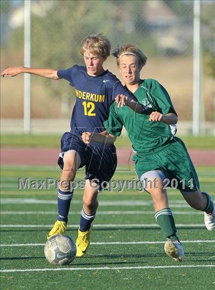 Thumbnail 3 in El Camino @ Inderkum photogallery.