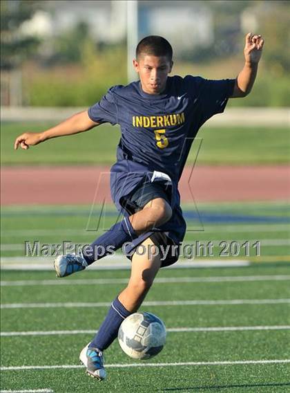 Thumbnail 2 in El Camino @ Inderkum photogallery.