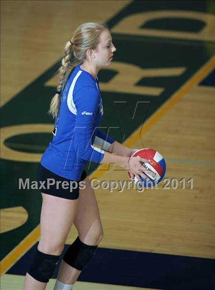 Thumbnail 3 in La Jolla Country Day vs. Union Mine (CIF State D4 Final) photogallery.