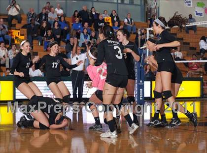 Thumbnail 2 in La Jolla Country Day vs. Union Mine (CIF State D4 Final) photogallery.