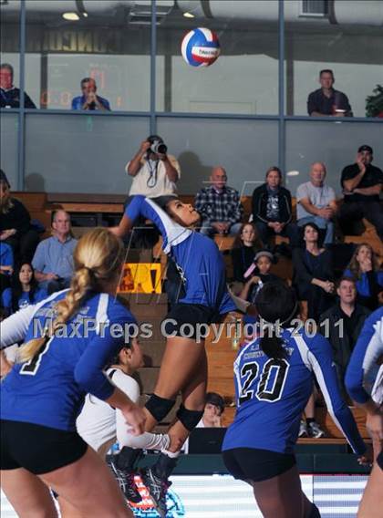 Thumbnail 2 in La Jolla Country Day vs. Union Mine (CIF State D4 Final) photogallery.