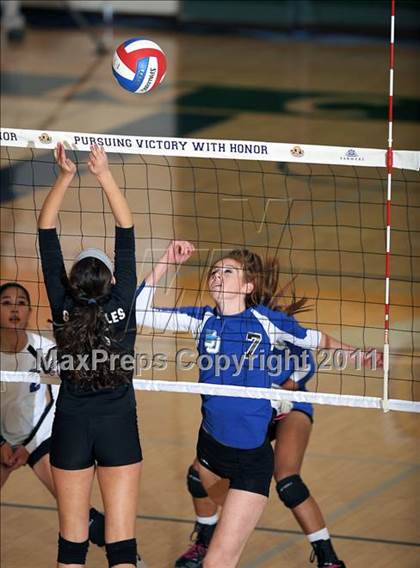 Thumbnail 3 in La Jolla Country Day vs. Union Mine (CIF State D4 Final) photogallery.