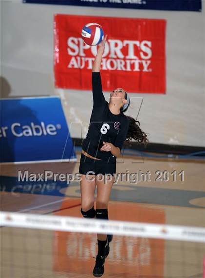 Thumbnail 2 in La Jolla Country Day vs. Union Mine (CIF State D4 Final) photogallery.