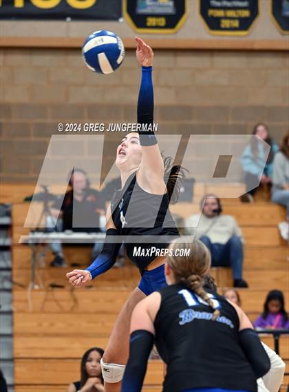 Thumbnail 3 in Marin Catholic @ Branson (CIF NCS Open Final) photogallery.