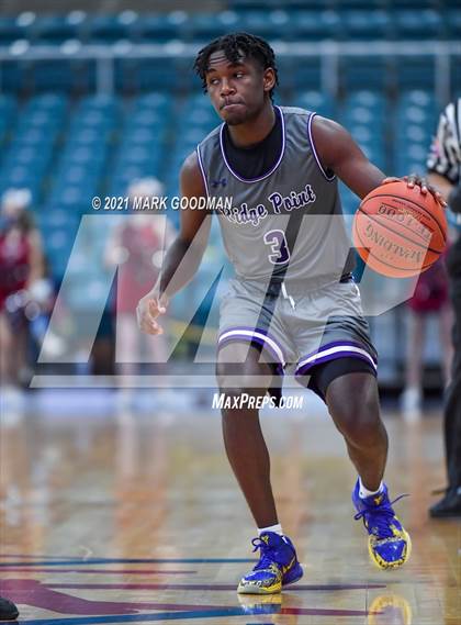 Thumbnail 1 in Tompkins vs Ridge Point (UIL 6A Bi-District Playoff) photogallery.