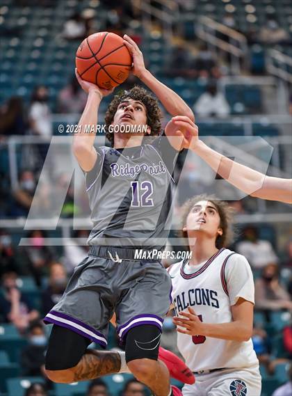 Thumbnail 2 in Tompkins vs Ridge Point (UIL 6A Bi-District Playoff) photogallery.