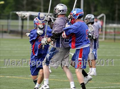 Thumbnail 2 in Exeter vs Londonderry (NHIAA Division I Quarterfinal) photogallery.