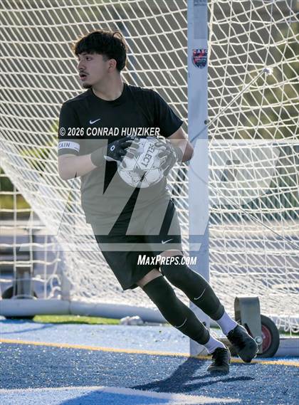 Thumbnail 1 in Pasadena @ Crescenta Valley photogallery.
