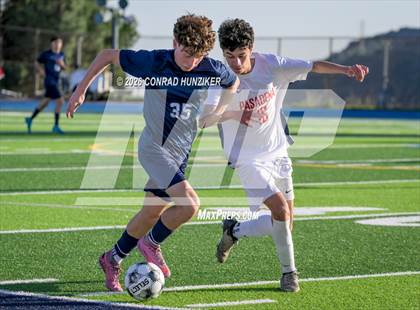 Thumbnail 1 in Pasadena @ Crescenta Valley photogallery.