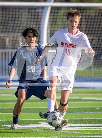 Thumbnail 1 in Pasadena @ Crescenta Valley photogallery.