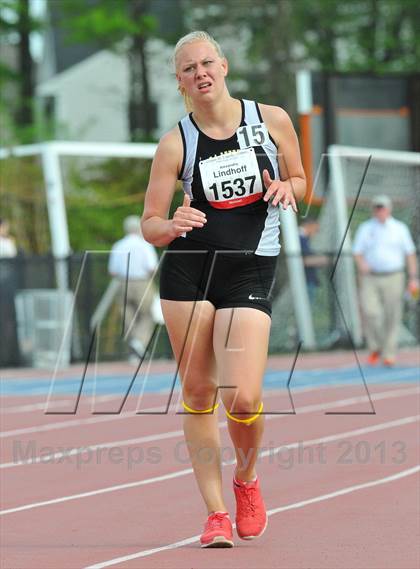 Thumbnail 1 in Loucks Games (1600m) photogallery.