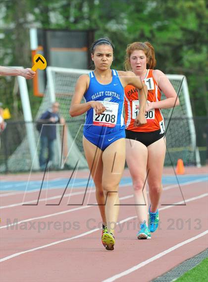 Thumbnail 3 in Loucks Games (1600m) photogallery.