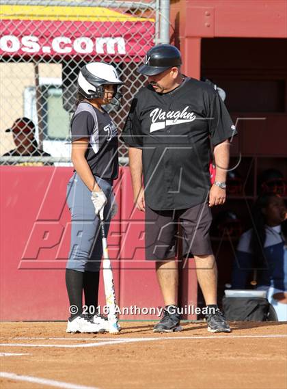 Thumbnail 2 in Vaughn vs. View Park (CIF LA City Section D4 Final) photogallery.