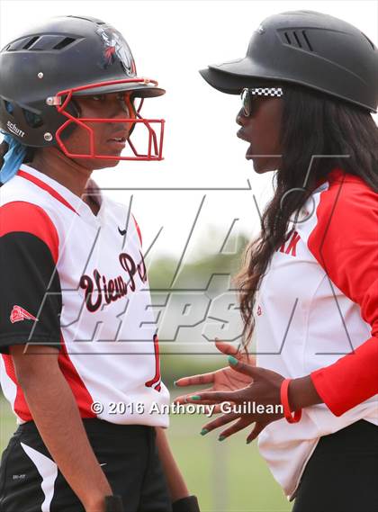 Thumbnail 1 in Vaughn vs. View Park (CIF LA City Section D4 Final) photogallery.