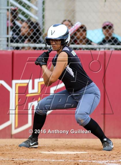 Thumbnail 3 in Vaughn vs. View Park (CIF LA City Section D4 Final) photogallery.