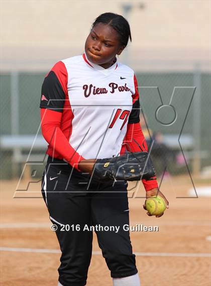 Thumbnail 3 in Vaughn vs. View Park (CIF LA City Section D4 Final) photogallery.