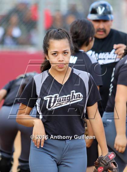 Thumbnail 1 in Vaughn vs. View Park (CIF LA City Section D4 Final) photogallery.