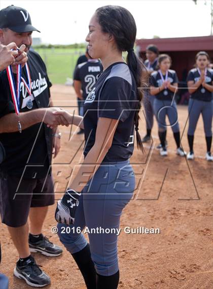 Thumbnail 3 in Vaughn vs. View Park (CIF LA City Section D4 Final) photogallery.
