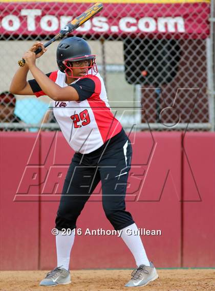 Thumbnail 2 in Vaughn vs. View Park (CIF LA City Section D4 Final) photogallery.