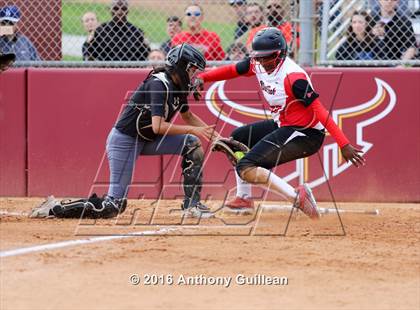 Thumbnail 3 in Vaughn vs. View Park (CIF LA City Section D4 Final) photogallery.